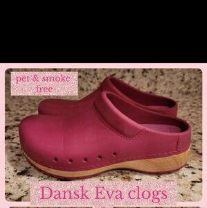 Dansk Eva Women's Pink Clogs